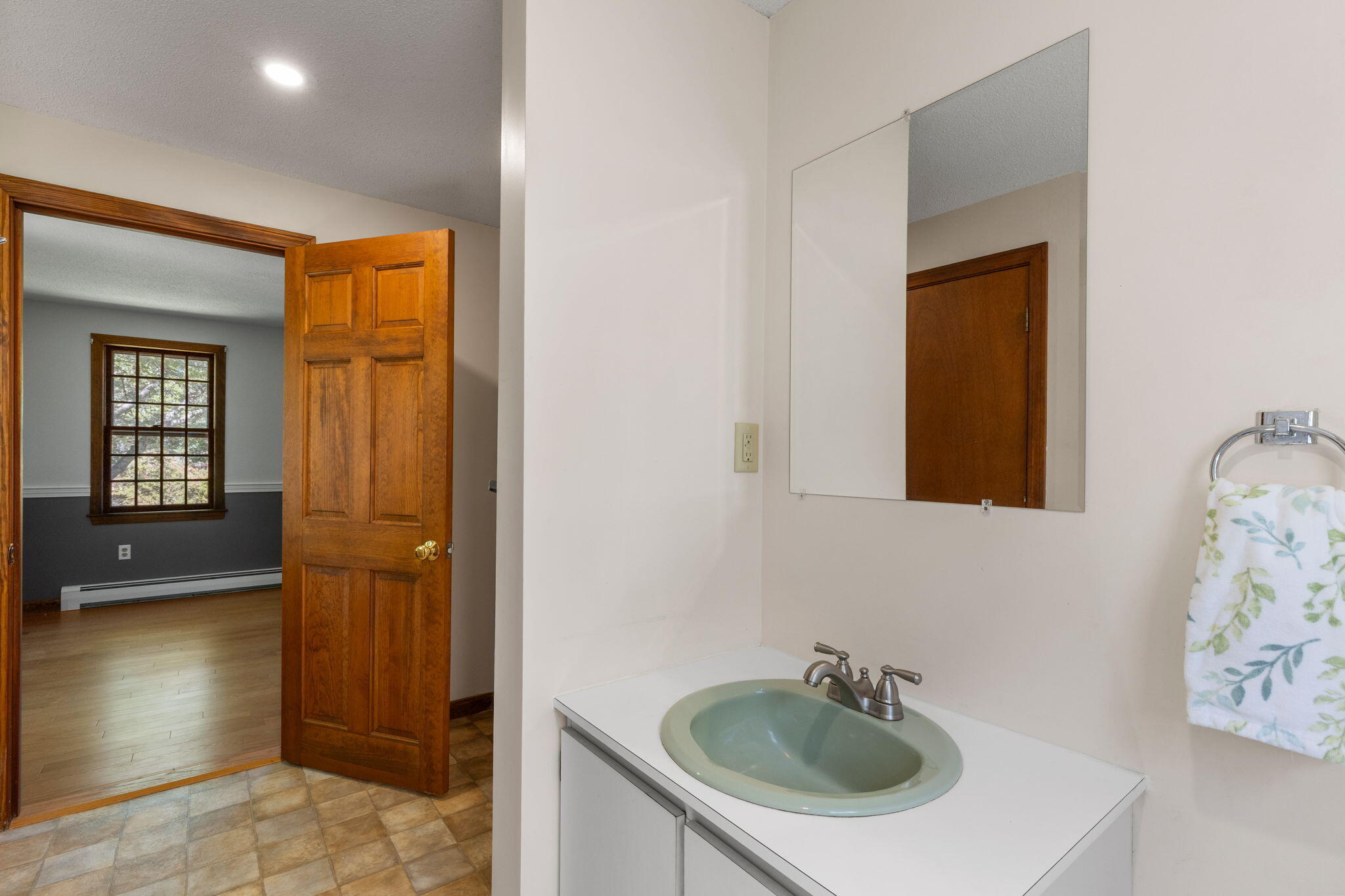 114 King Arthur Drive Osterville MA 02655