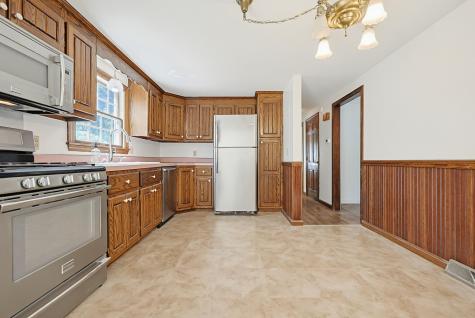 556 Cotuit Road Mashpee MA 02649