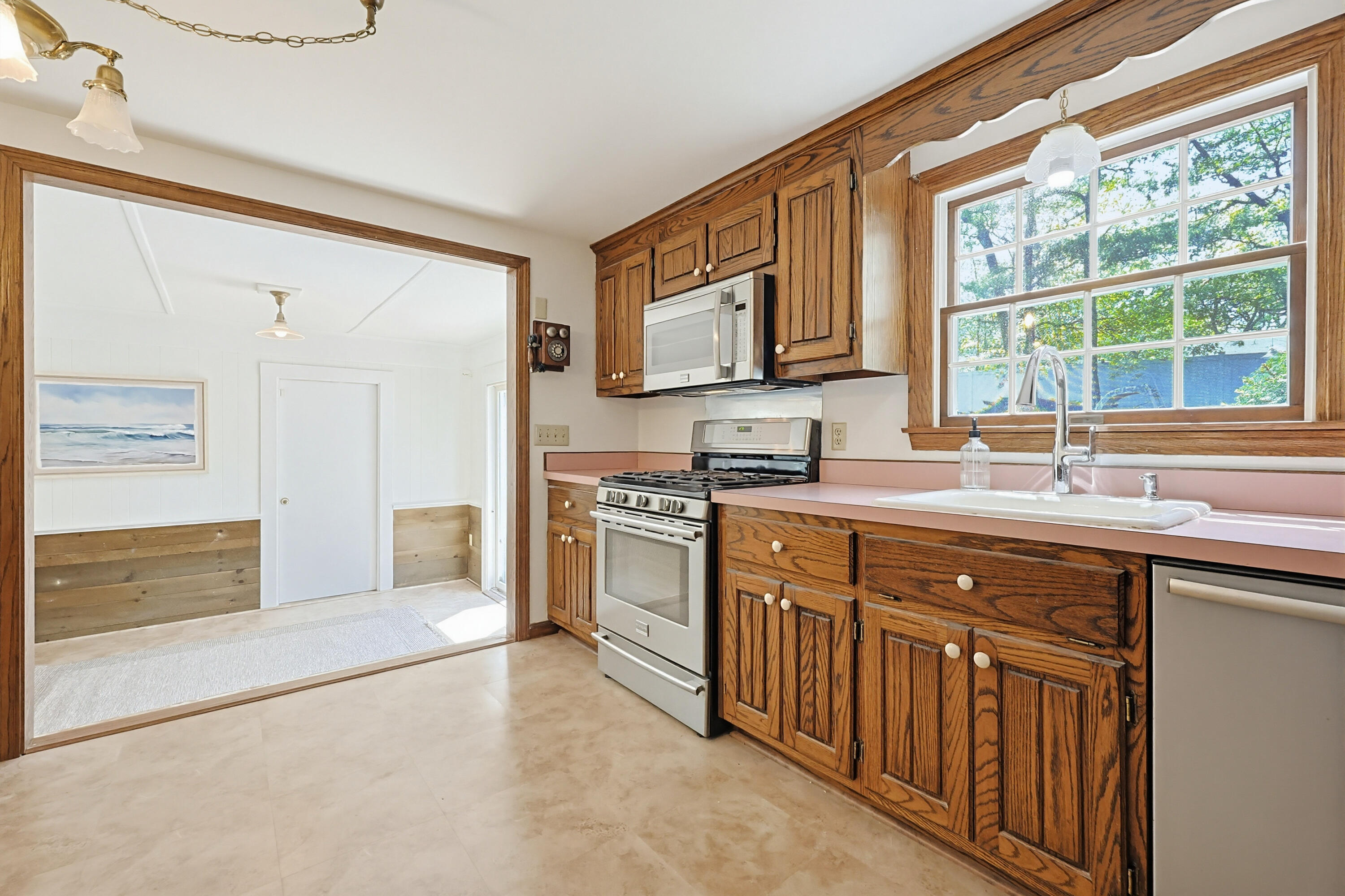 556 Cotuit Road Mashpee MA 02649