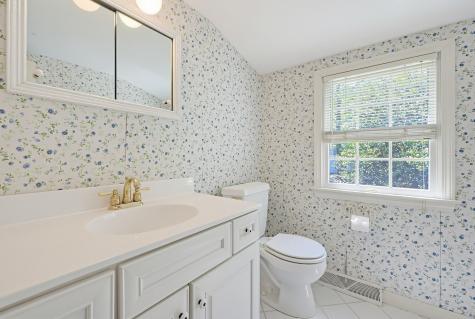 556 Cotuit Road Mashpee MA 02649