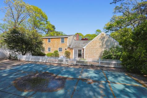 556 Cotuit Road Mashpee MA 02649