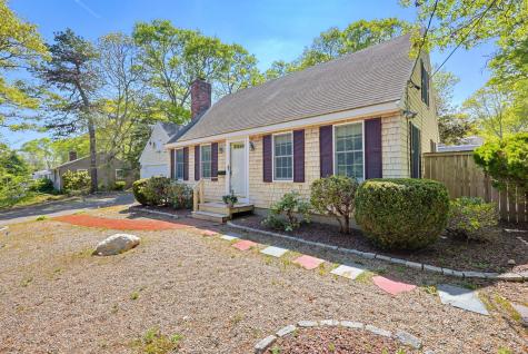 556 Cotuit Road Mashpee MA 02649