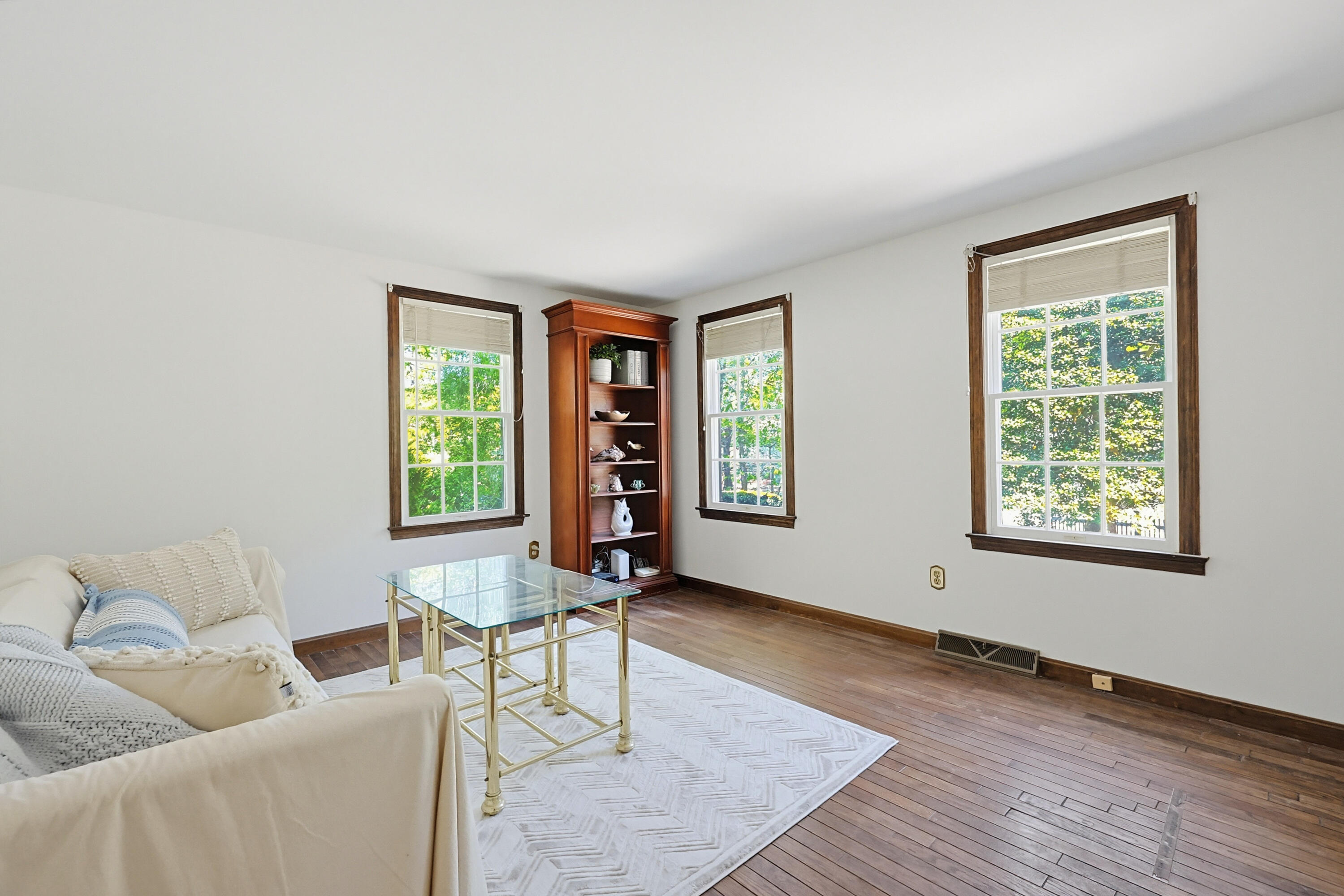 556 Cotuit Road Mashpee MA 02649