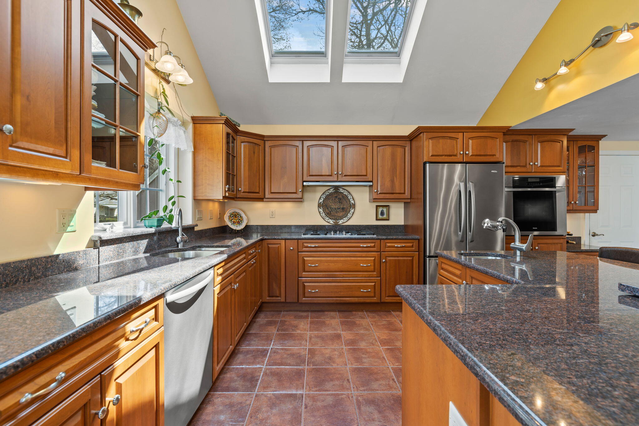 40 Sierra Way Yarmouth MA 02673