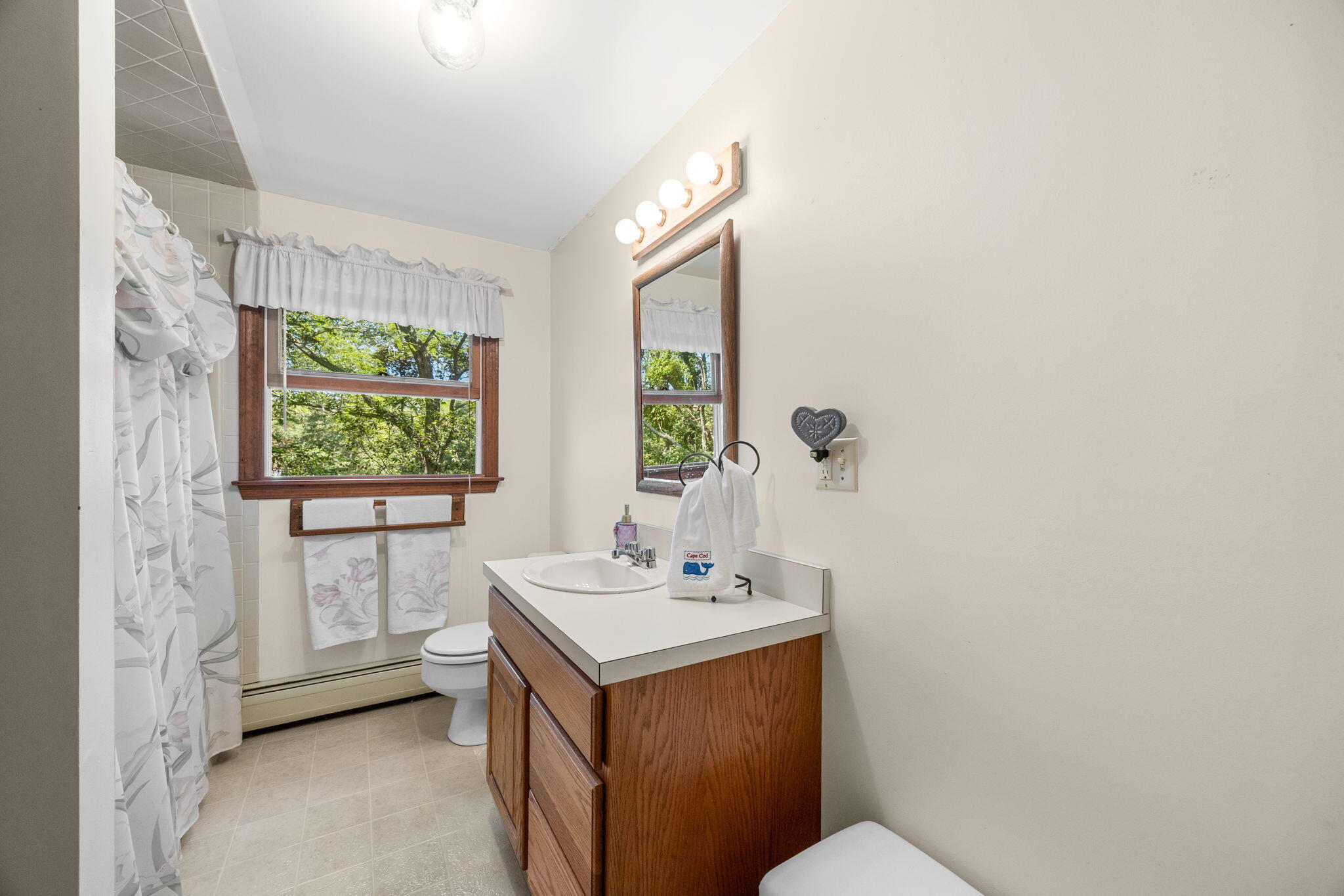 10 Bradford Lane Eastham MA 02642