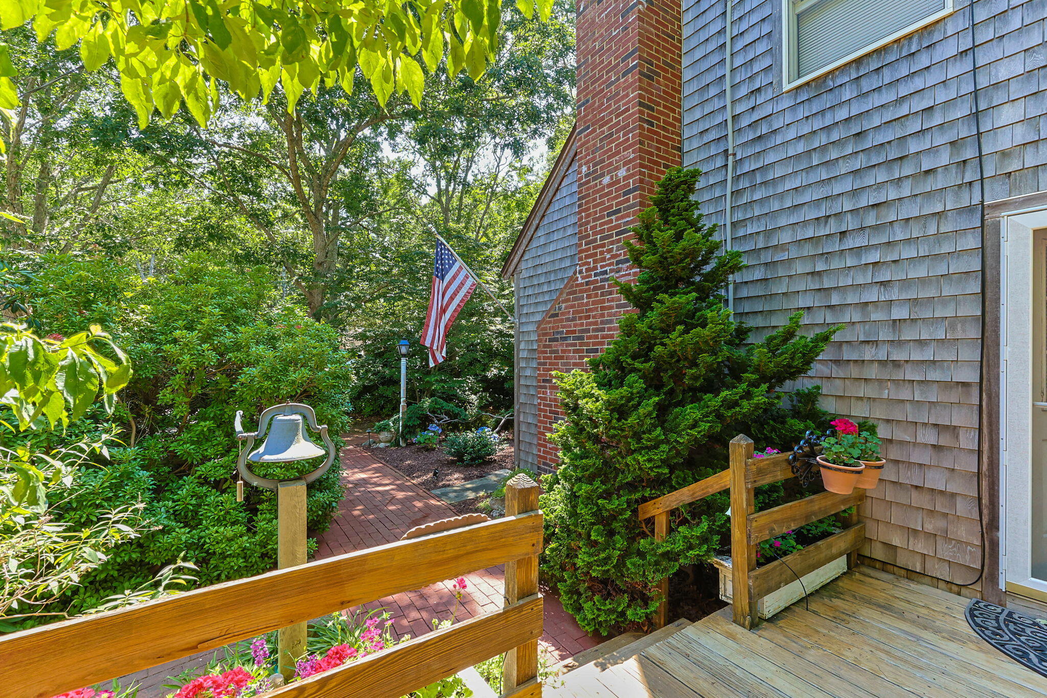 10 Bradford Lane Eastham MA 02642