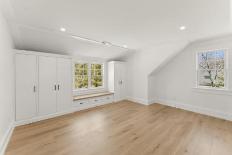 10 Dawson Way Falmouth MA 02536