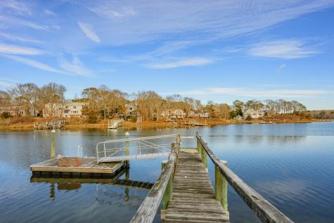 52 Old Dock Lane Mashpee MA 02649
