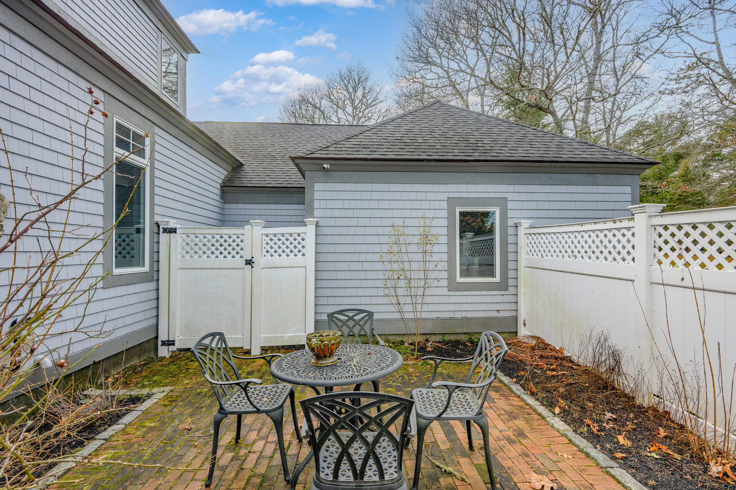52 Old Dock Lane Mashpee MA 02649