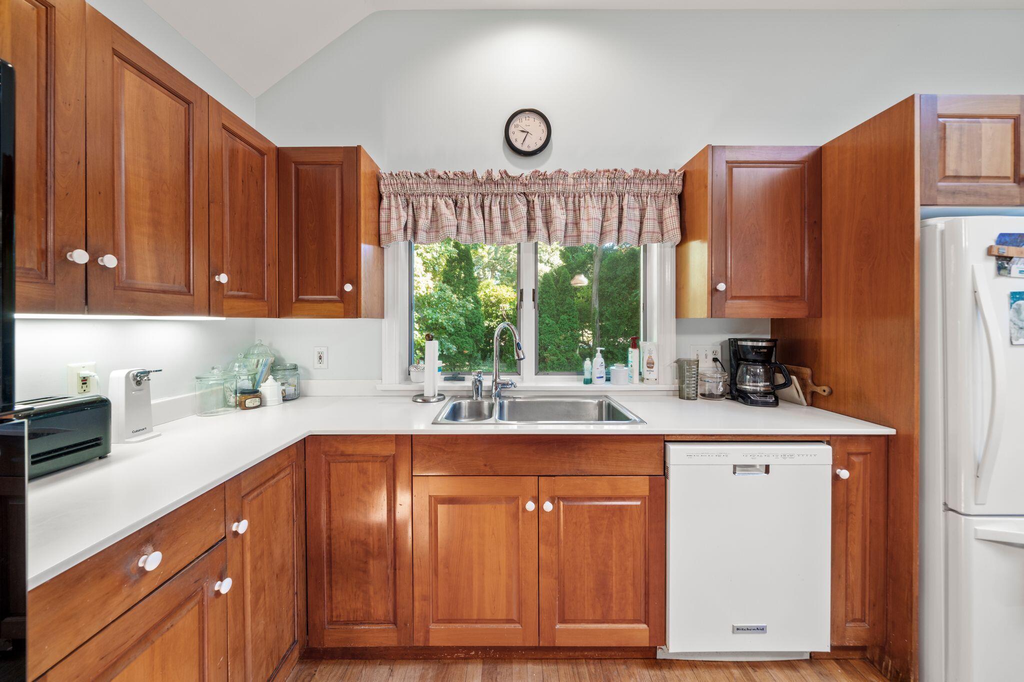 15 Hayward Lane Orleans MA 02653
