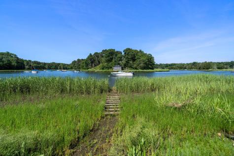 15 Hayward Lane Orleans MA 02653