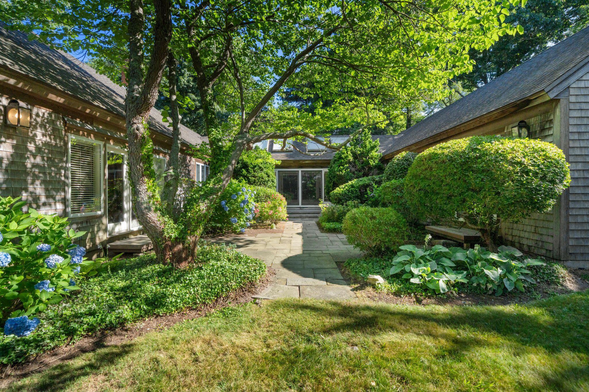 15 Hayward Lane Orleans MA 02653