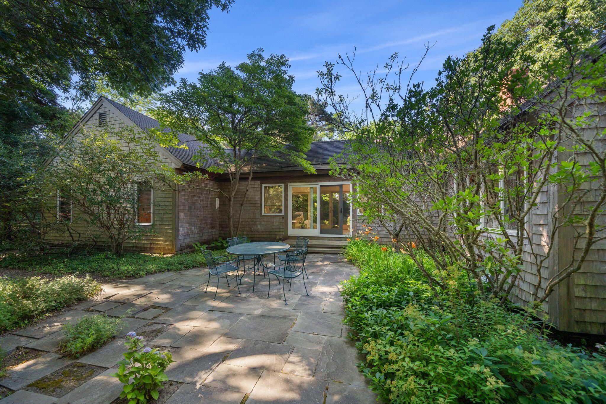15 Hayward Lane Orleans MA 02653