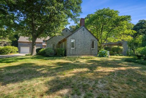15 Hayward Lane Orleans MA 02653