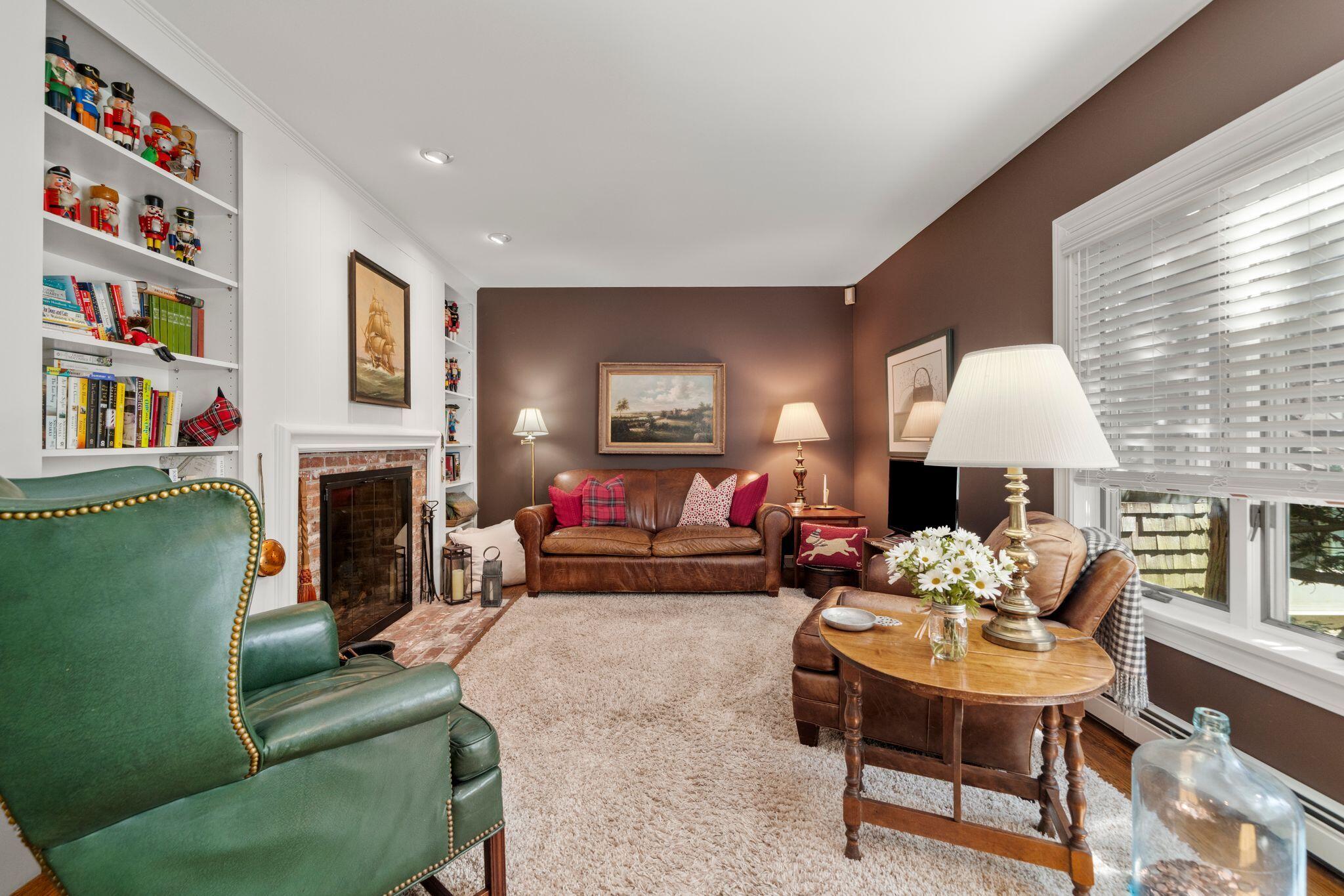 15 Hayward Lane Orleans MA 02653