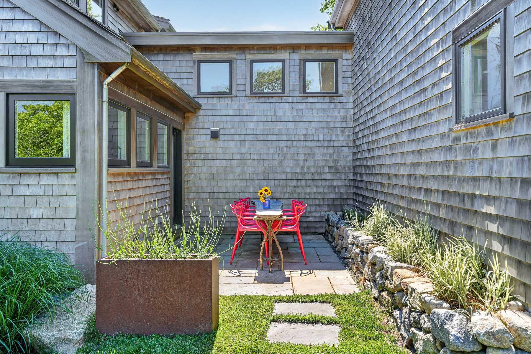 61 Stonewall Road Chilmark MA 02535