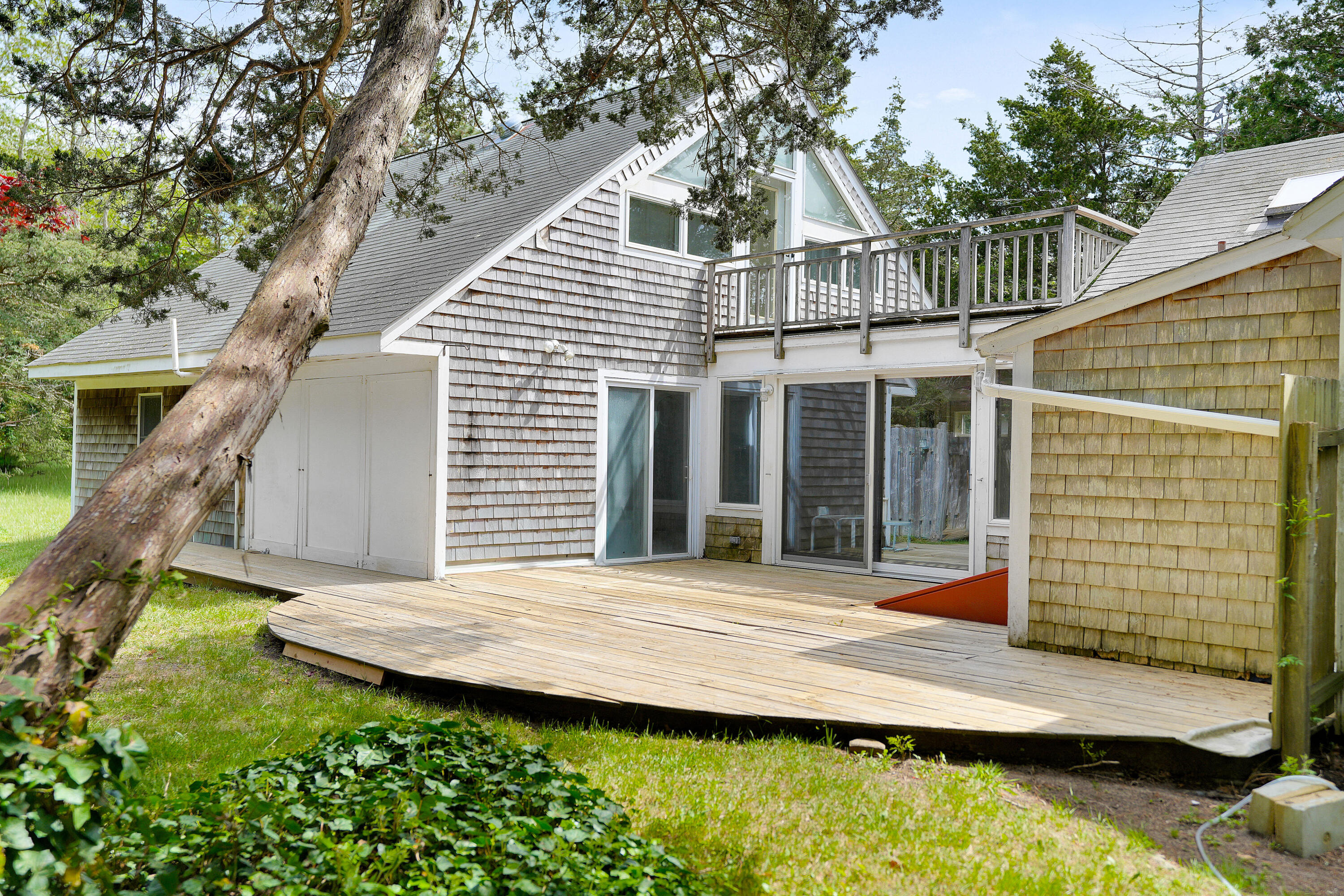3 Troy Street Oak Bluffs MA 02557