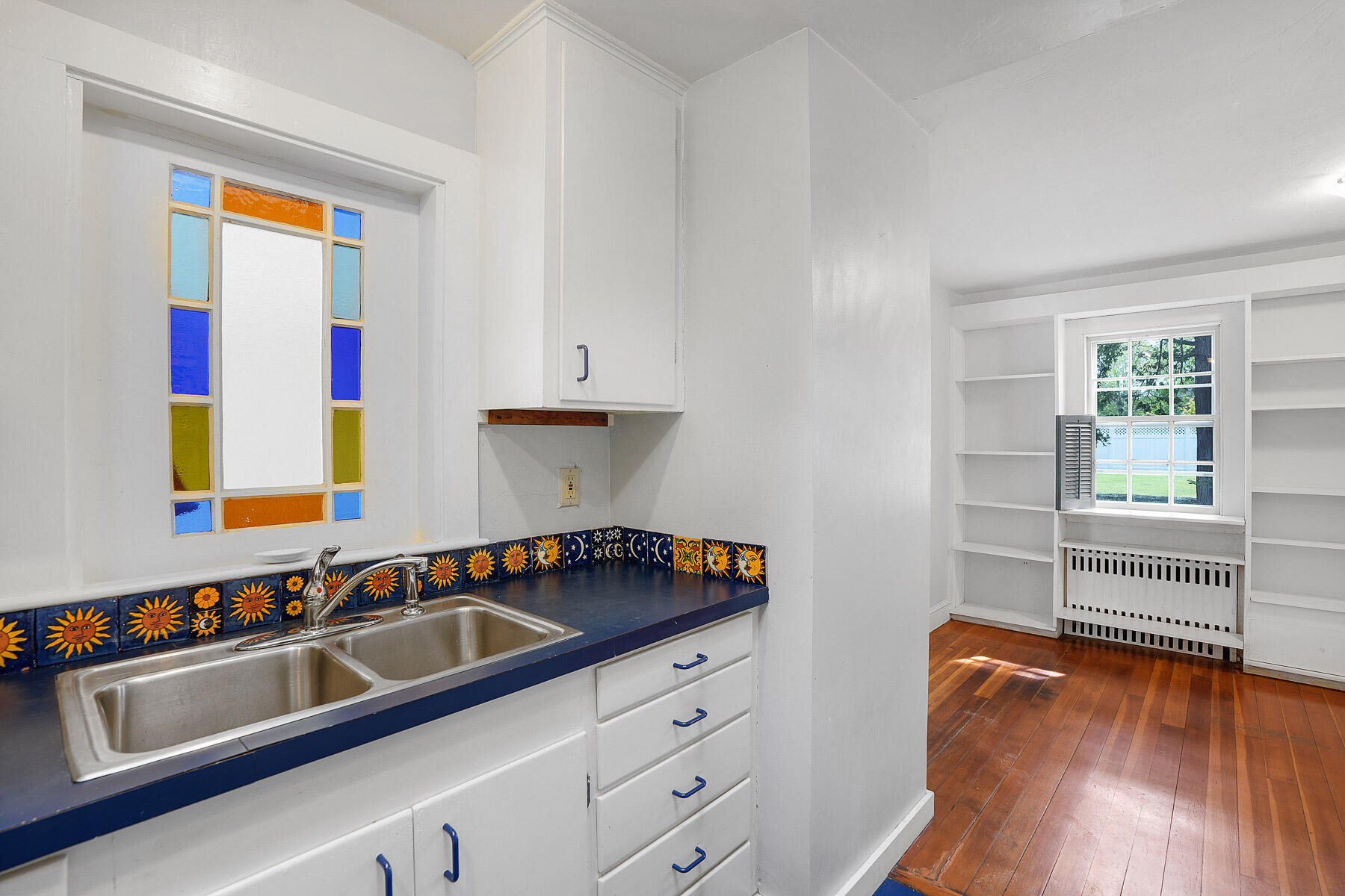 3 Troy Street Oak Bluffs MA 02557