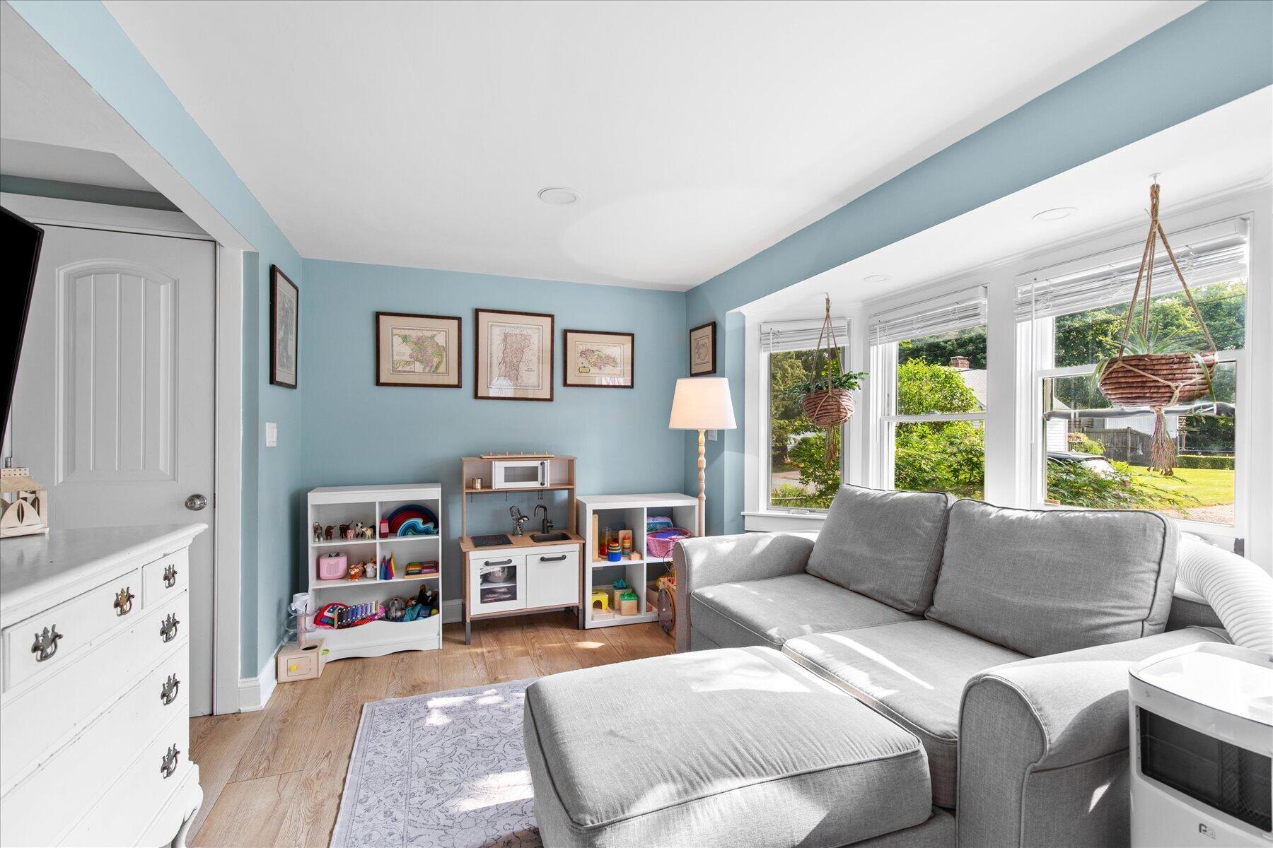 16 Pleasant Street Scituate MA 02066