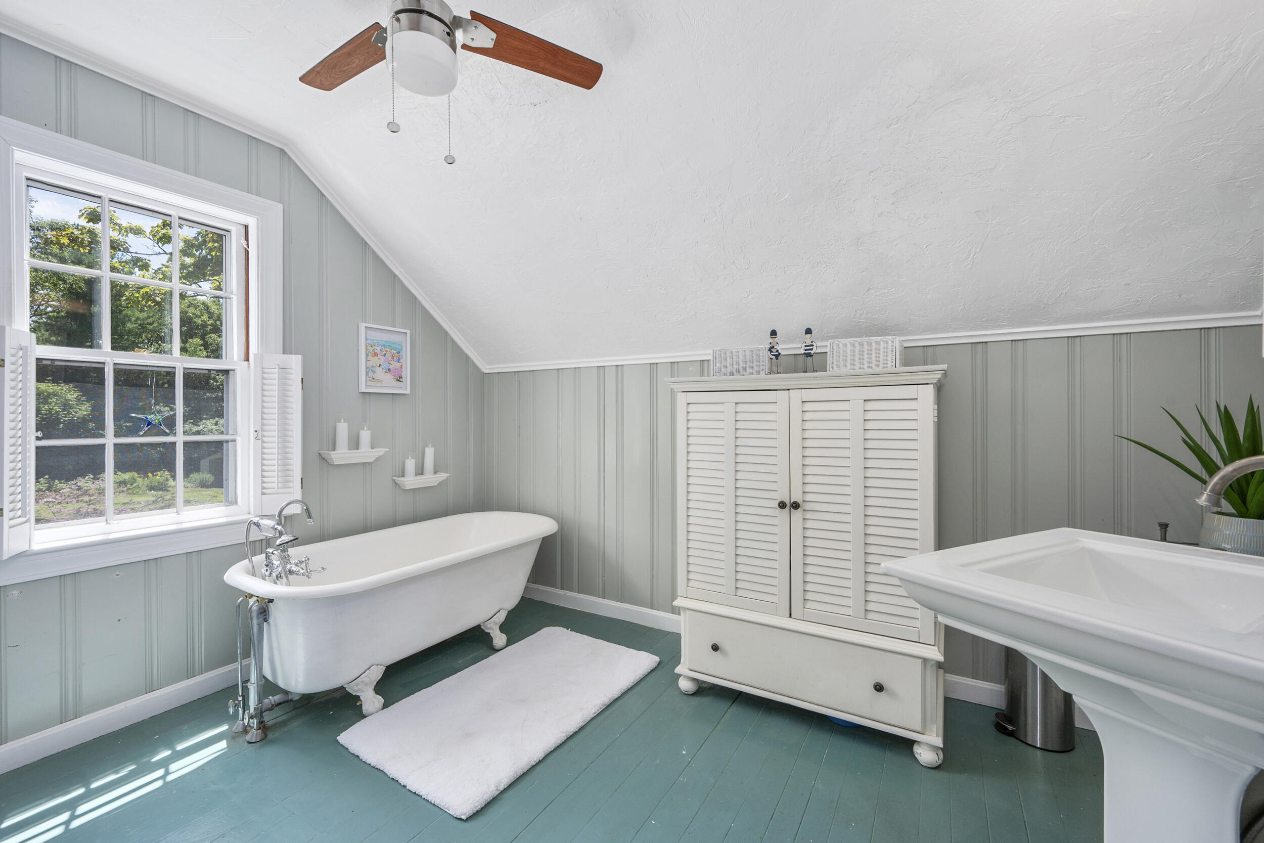 181 School Street Barnstable MA 02635