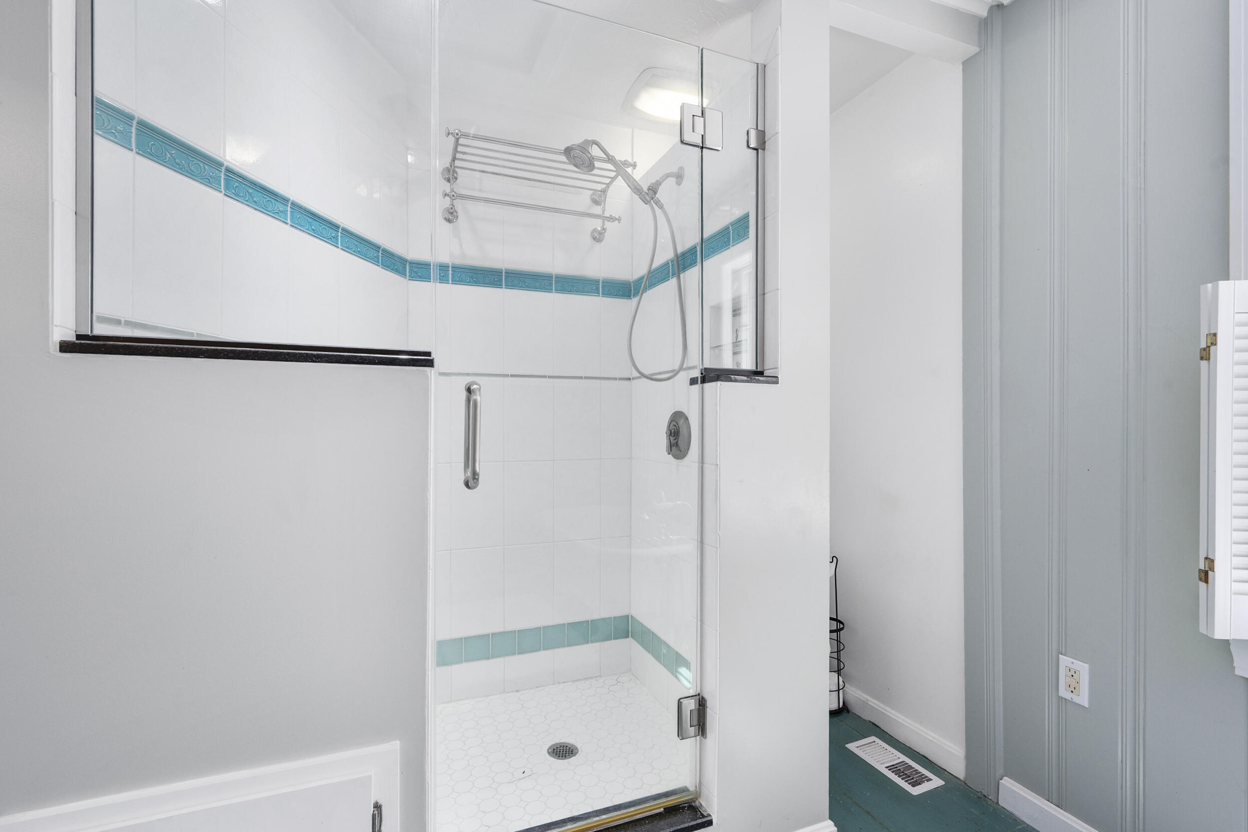 181 School Street Barnstable MA 02635
