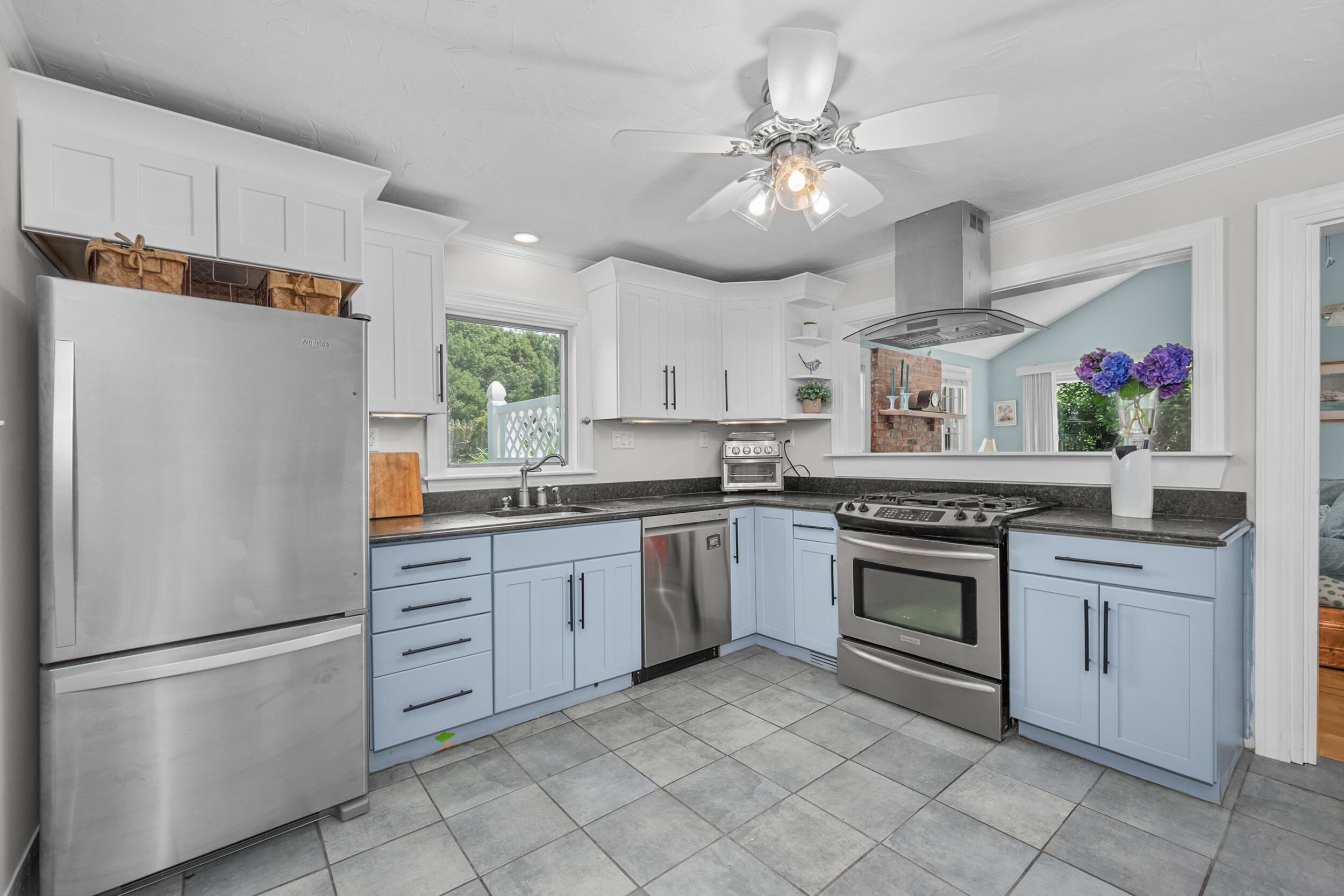 181 School Street Barnstable MA 02635