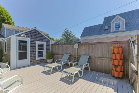 39 Pleasant Street Provincetown MA 02657