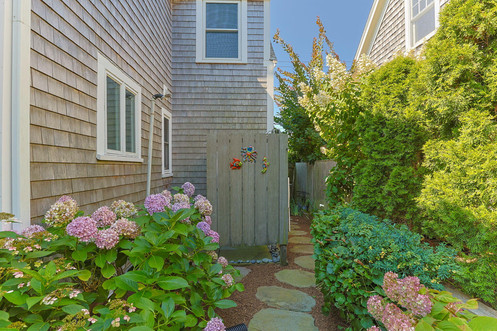 39 Pleasant Street Provincetown MA 02657