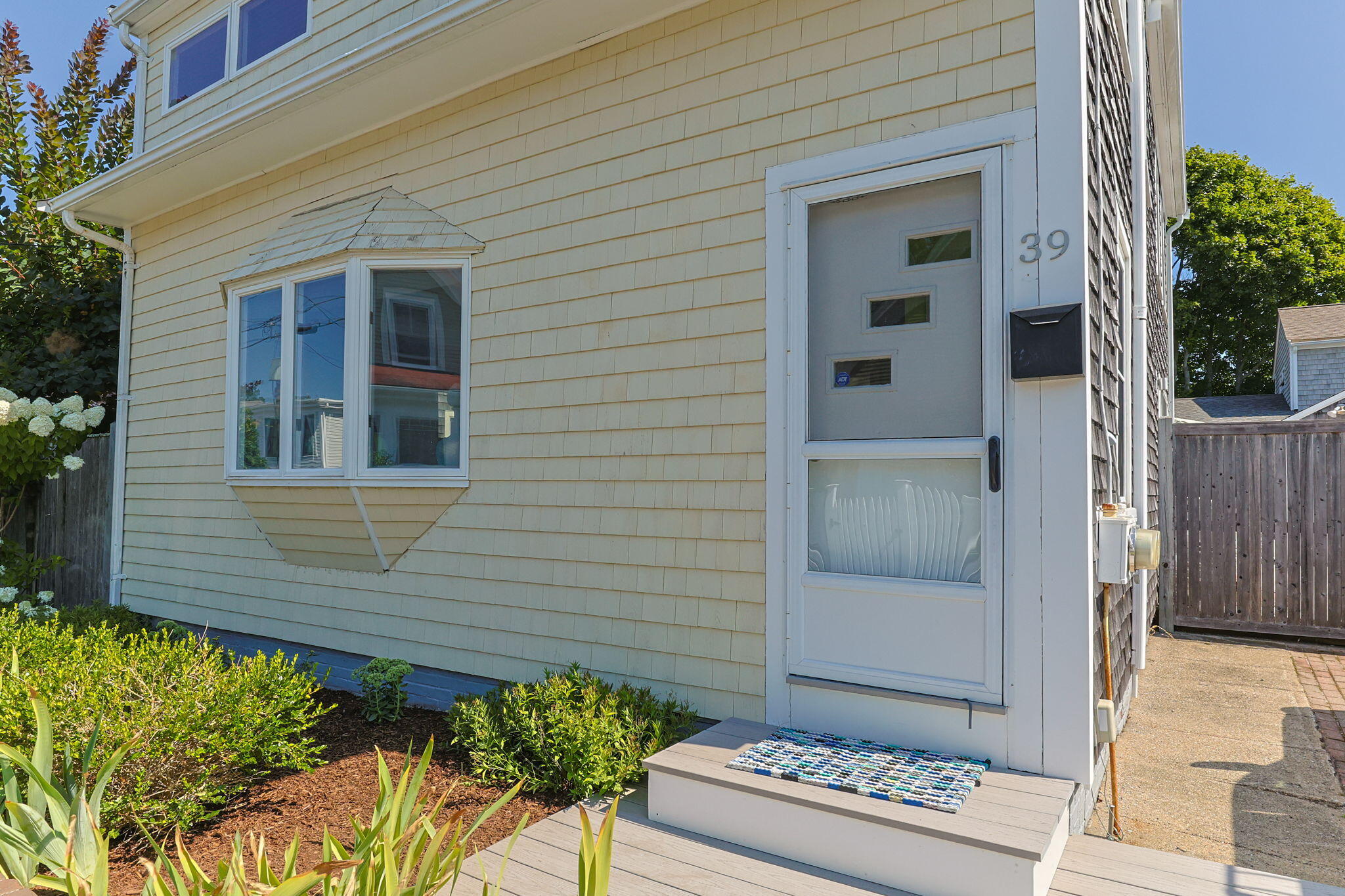 39 Pleasant Street Provincetown MA 02657