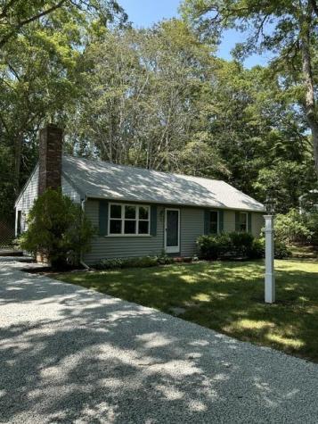 41 Bridle Path Marstons Mills MA 02648