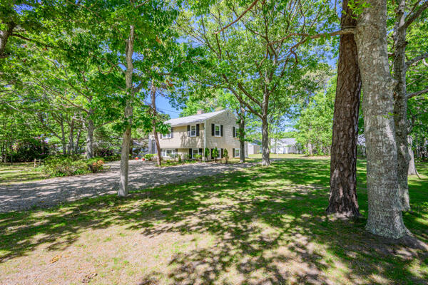 19 Maine Avenue West Yarmouth MA 02673