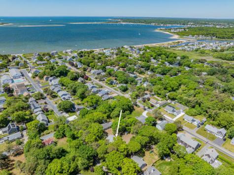 19 Maine Avenue Yarmouth MA 02673