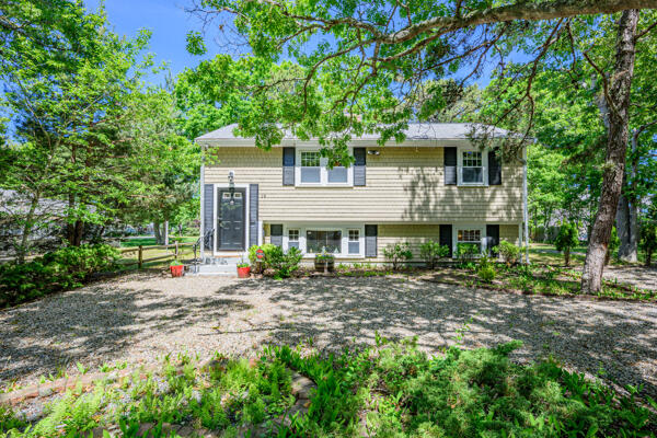 19 Maine Avenue West Yarmouth MA 02673