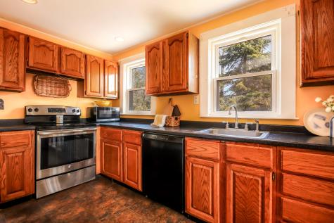 3 Lucia Lane Bourne MA 02562