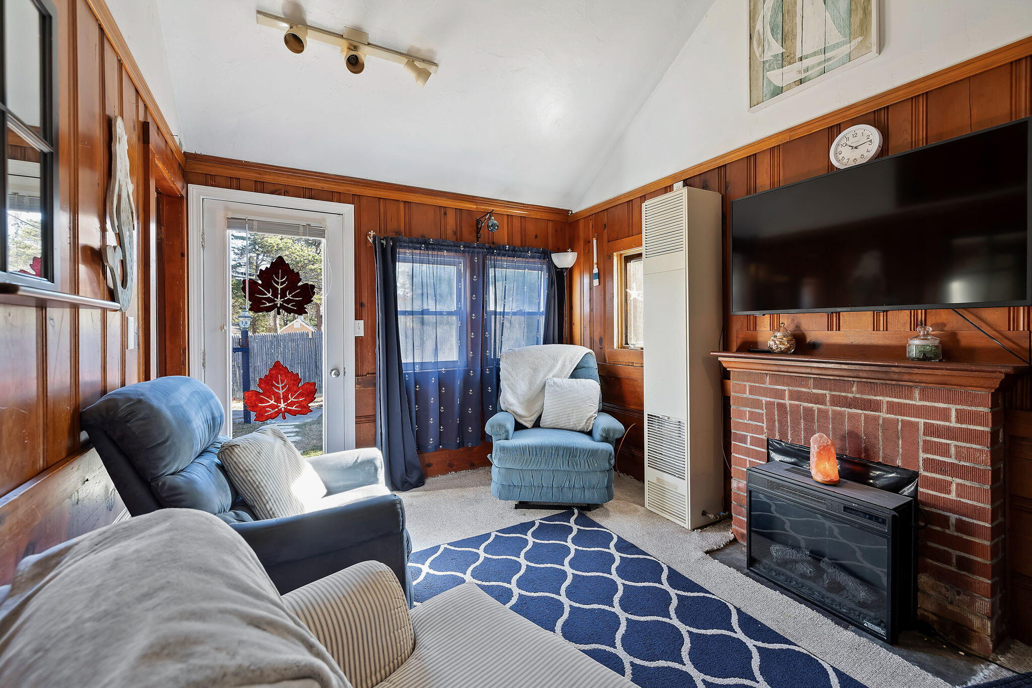 17 Ploughed Neck Road Sandwich MA 02537