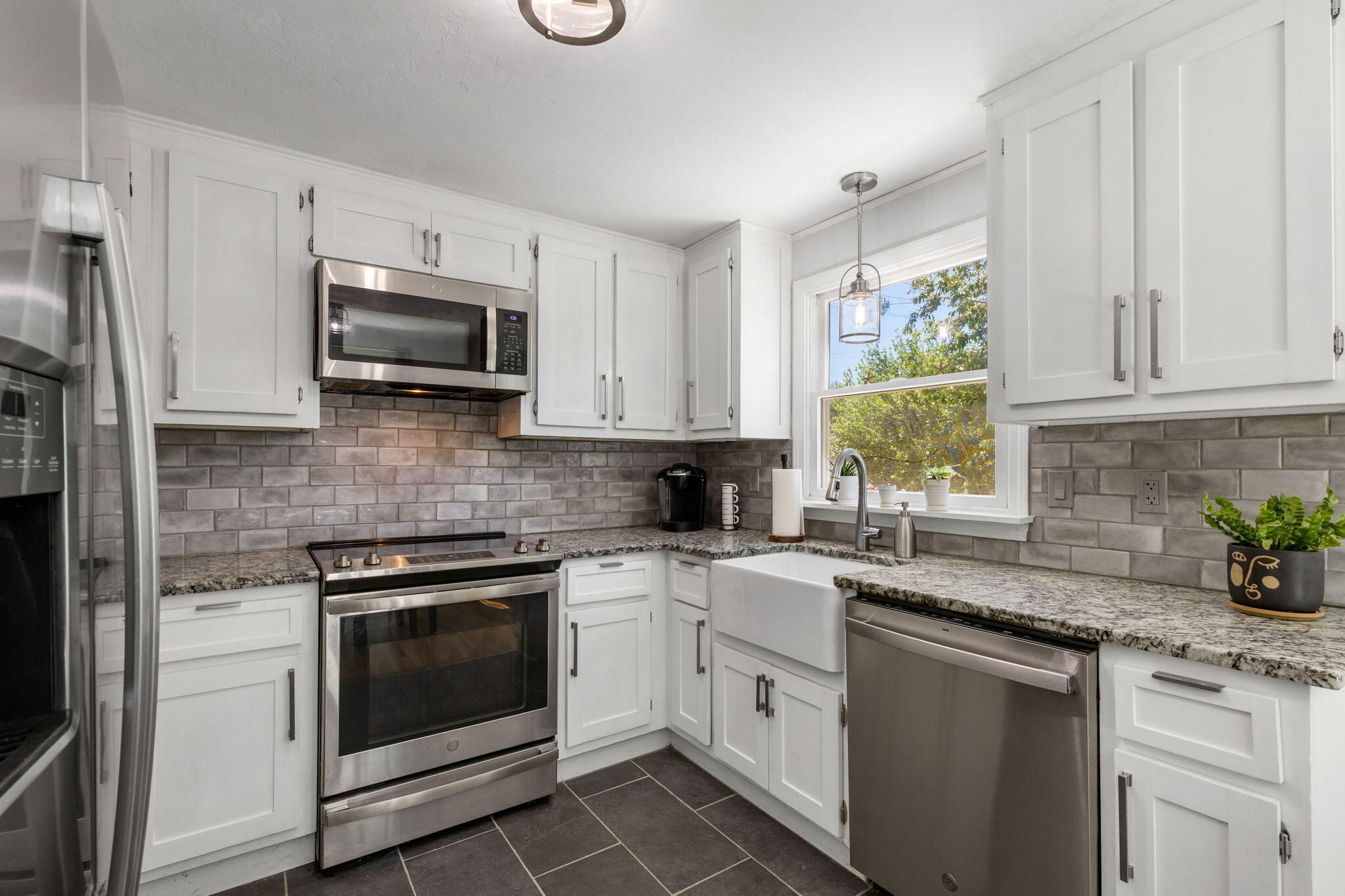 11 Mary David Road Yarmouth MA 02675