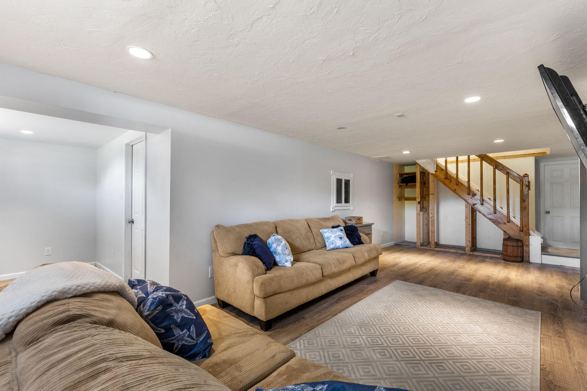 11 Mary David Road Yarmouth MA 02675