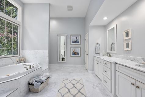 55 Seapuit Road Osterville MA 02655