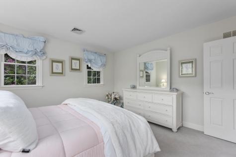 55 Seapuit Road Osterville MA 02655