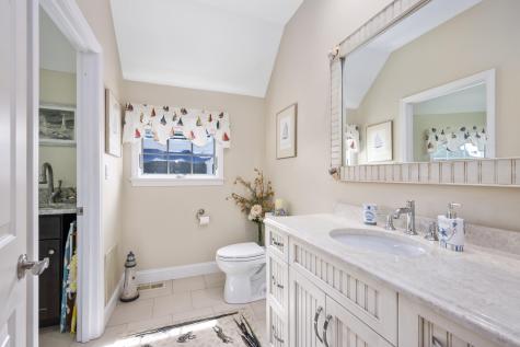 55 Seapuit Road Osterville MA 02655