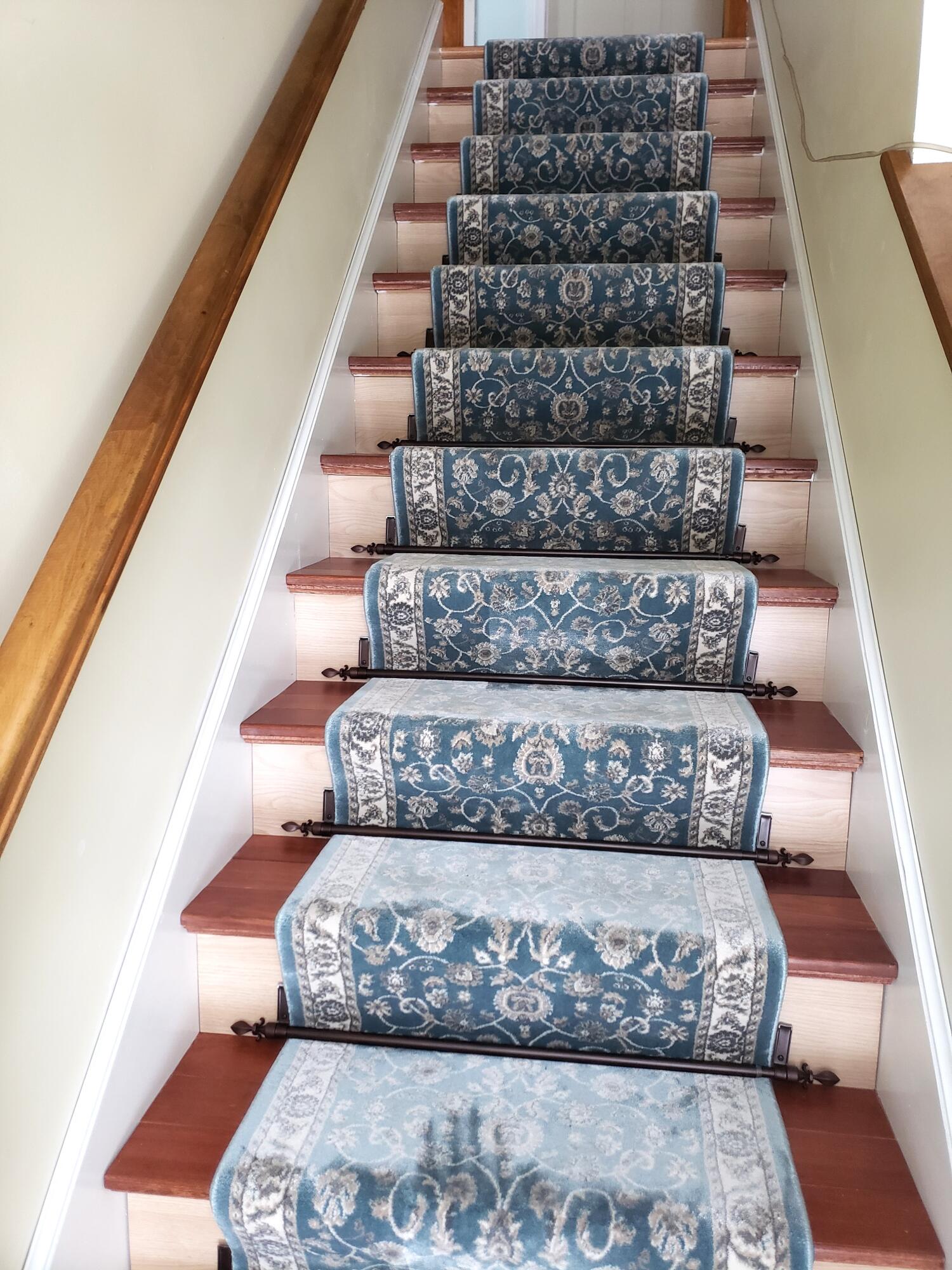 89 Degrass Road Mashpee MA 02649