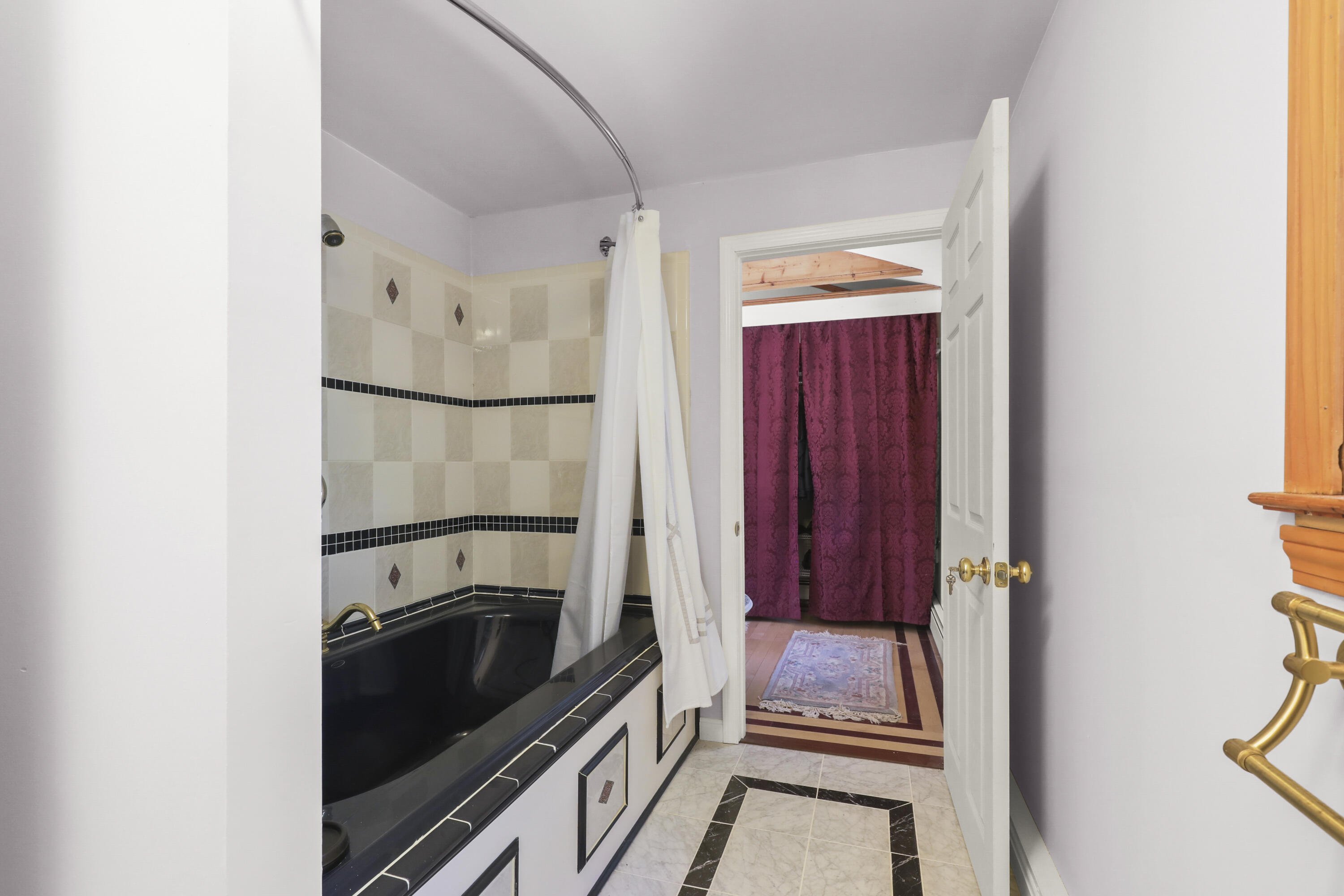 89 Degrass Road Mashpee MA 02649