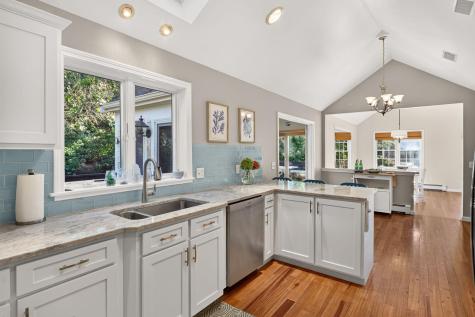 23 Taylors Pond Road South Chatham MA 02659