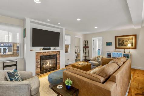 9 A Holway Avenue Provincetown MA 02657