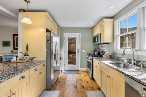 9 A Holway Avenue Provincetown MA 02657