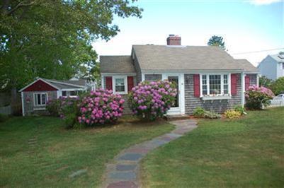 18 Cross Street Dennis Port MA 02639