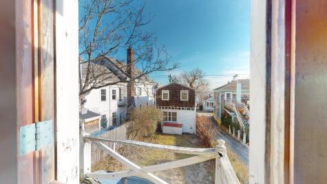 402 Commercial Street Provincetown MA 02657