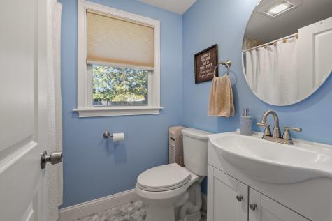 14 Dennis Lane Wareham MA 02571