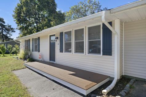 14 Dennis Lane Wareham MA 02571