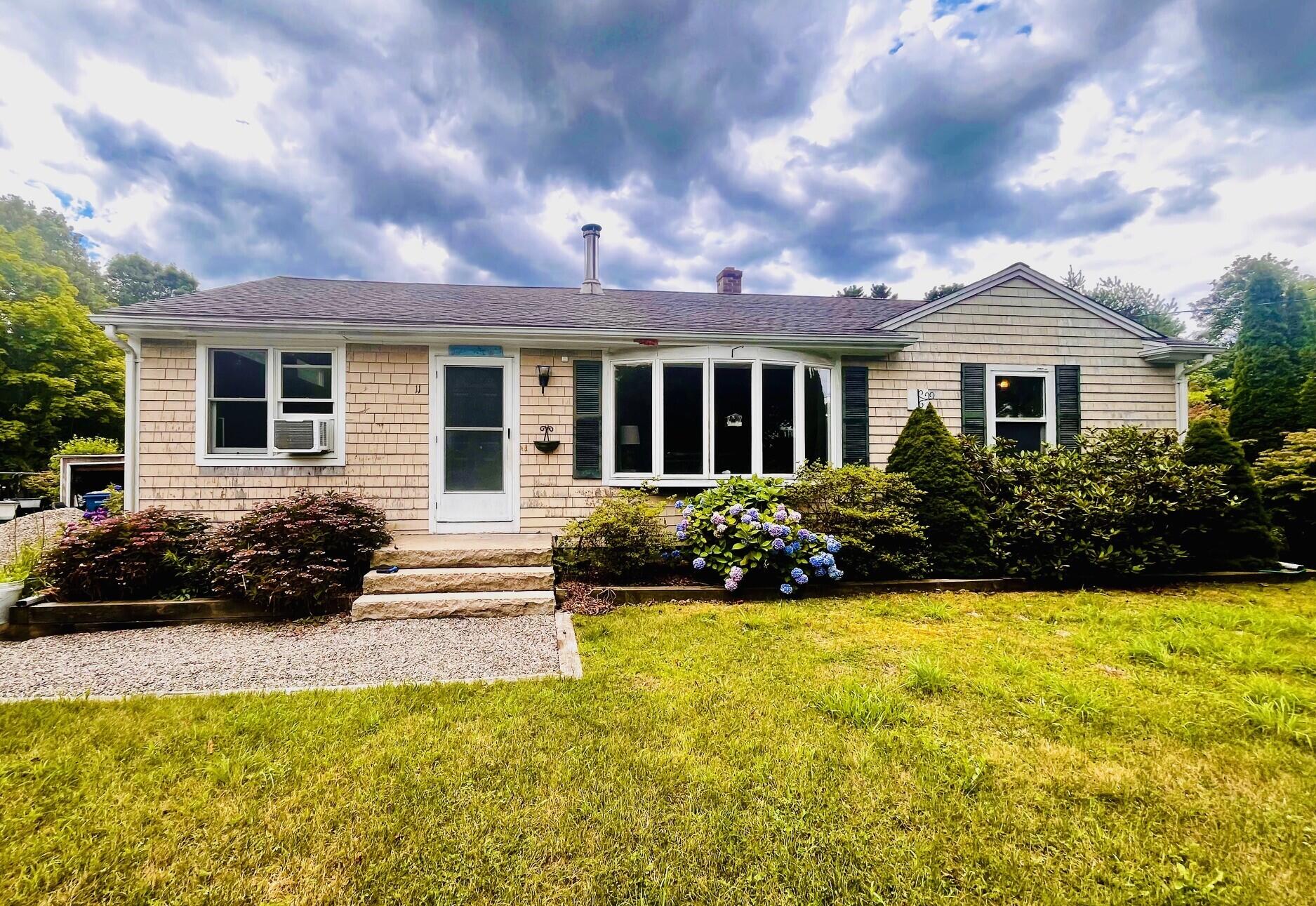 11 Soares Lane Falmouth MA 02536